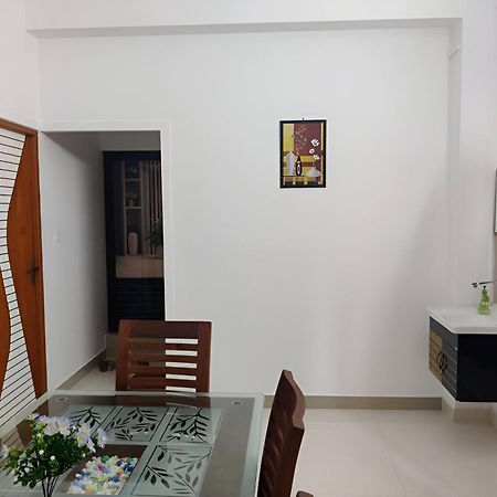 Spacious 2Bhk Near Airport Kochi Luaran gambar